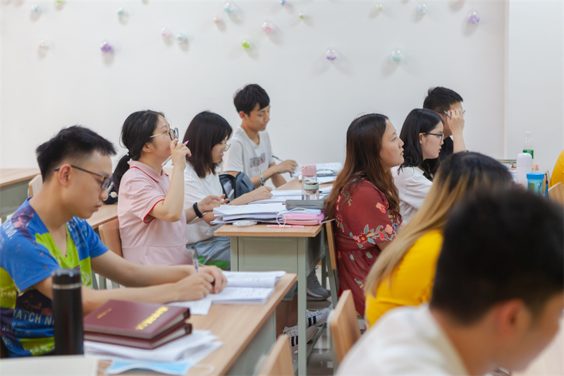 華新文登學校環(huán)境