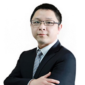 費春萌